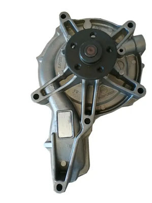Pompa del refrigerante EC700B EC700C 24070789 22902431 del motore di A35F A40E