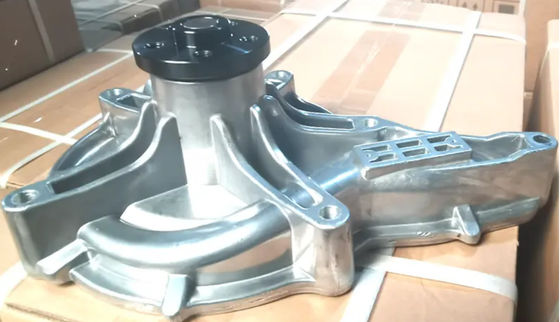 Pompa del refrigerante EC700B EC700C 24070789 22902431 del motore di A35F A40E