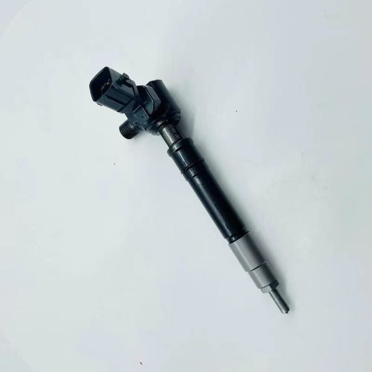 236700e070 Iniettore di carburante diesel 23670-0E070 Per motori Toyota Hilux 2.4L 2GD