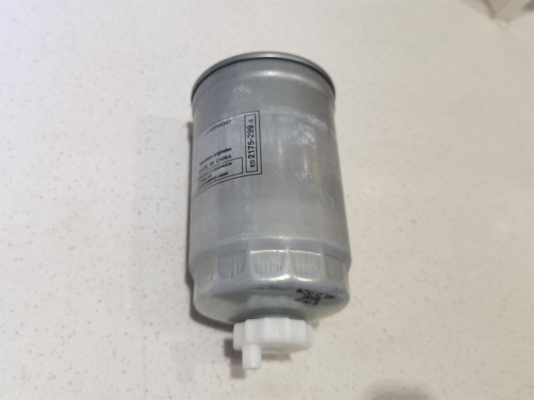 Elemento di filtro dell'aria di aspirazione del motore diesel di alta qualità 2175299